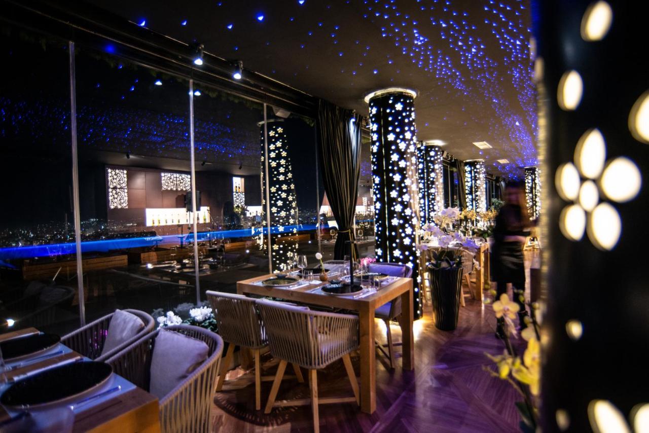 Arka Art Hotel Tirana Bagian luar foto The interior of the restaurant